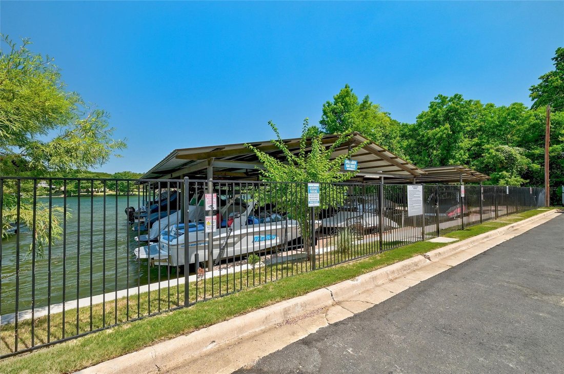 House in Austin, Texas, United States 2 - 18764905
