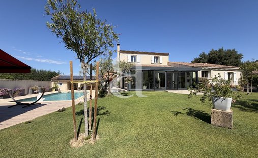Villa a Taillades, Provenza-Alpi-Costa Azzurra, Francia 1