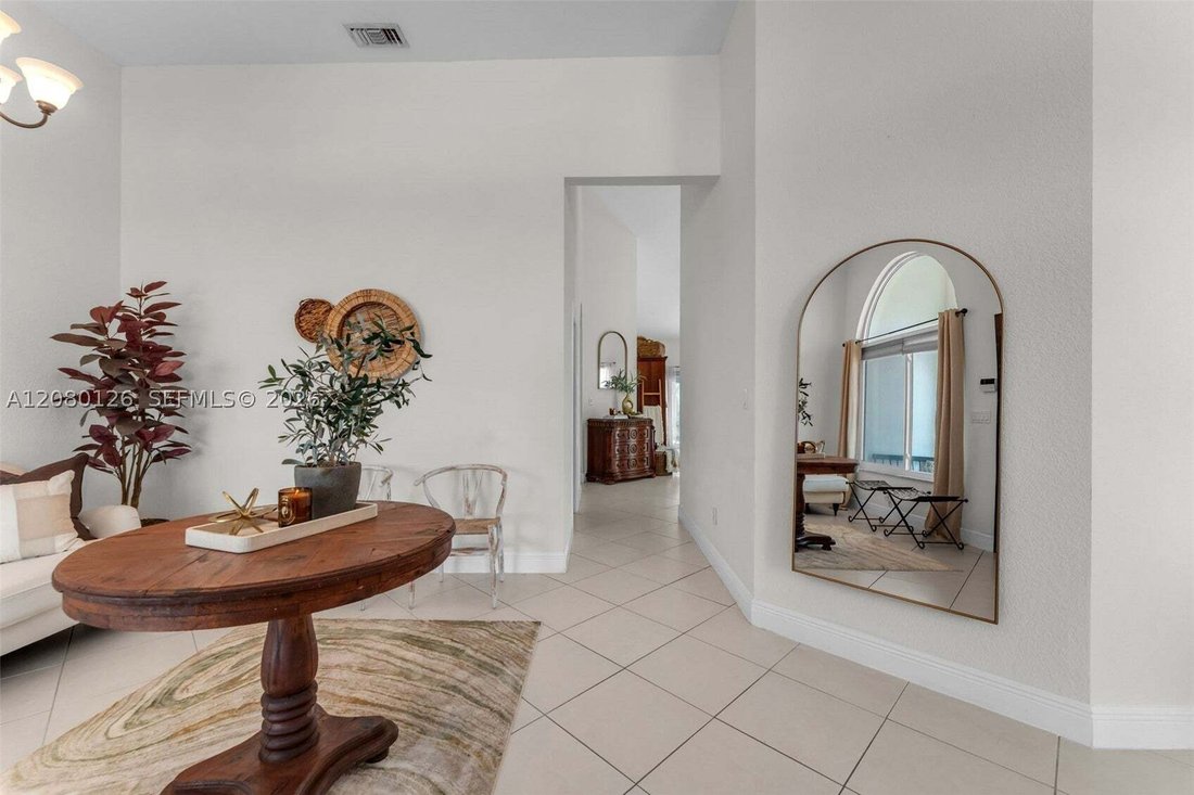 House in Miami, Florida, United States 5 - 18761774