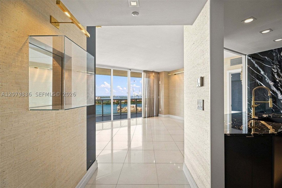 Condominio en Miami Beach, Florida, Estados Unidos 2 - 18761803