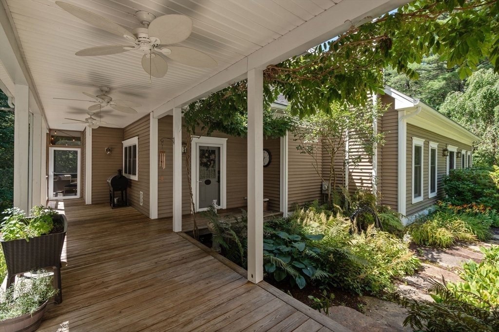 Maison à Holland, Massachusetts, États-Unis 5 - 18512590