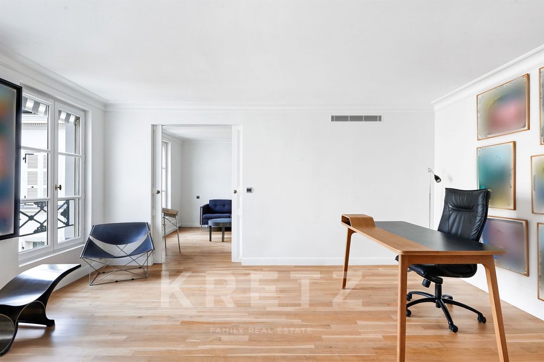 Wohnung in Elysées-Madeleine, Paris 8e Arrondissement, Paris 4 - 17477352