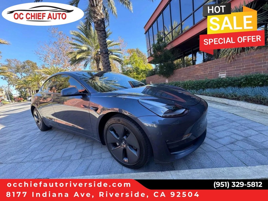 Sedan in Riverside, CA, United States 1 - 18762892