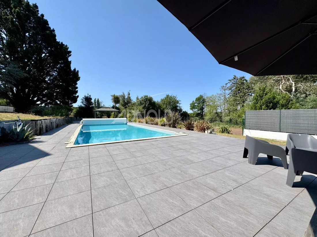 House in Mauves-sur-Loire, Pays de la Loire, France 4 - 18763094