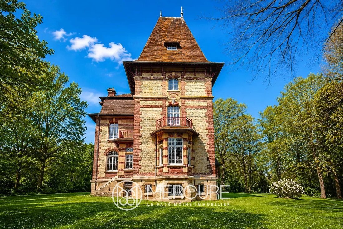 Castello a Compiegne, Alta Francia, Francia 3 - 18763135