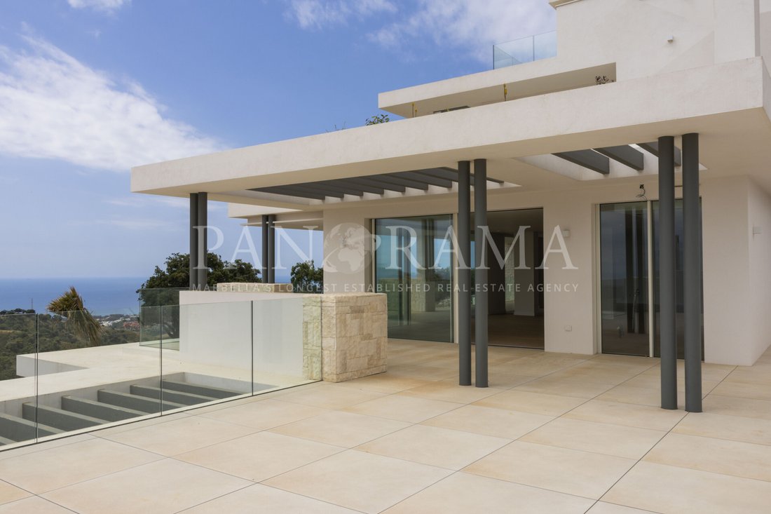 Penthouse in Elviria-Cabopino, Marbella, Spain 5 - 13579626