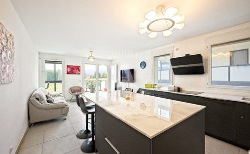Appartement à Ferney-Voltaire, Auvergne-Rhône-Alpes, France 1