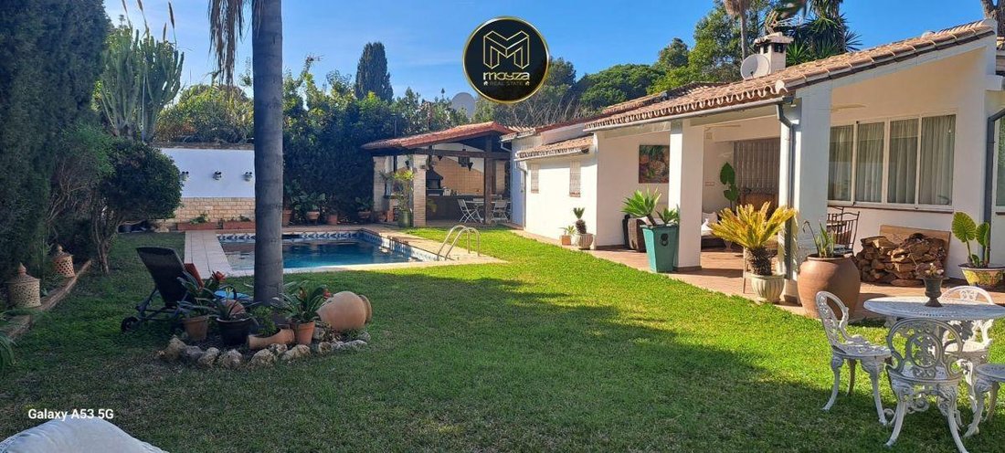 Villa a Atalaya Isdabe, Estepona, Andalusia 2 - 18762460