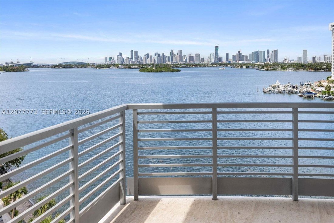Condominio a Miami Beach, Florida, Stati Uniti 2 - 18764507