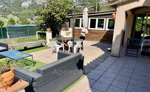 Villa in Tourrette-Levens, Provence-Alpes-Côte d'Azur, Frankreich 1