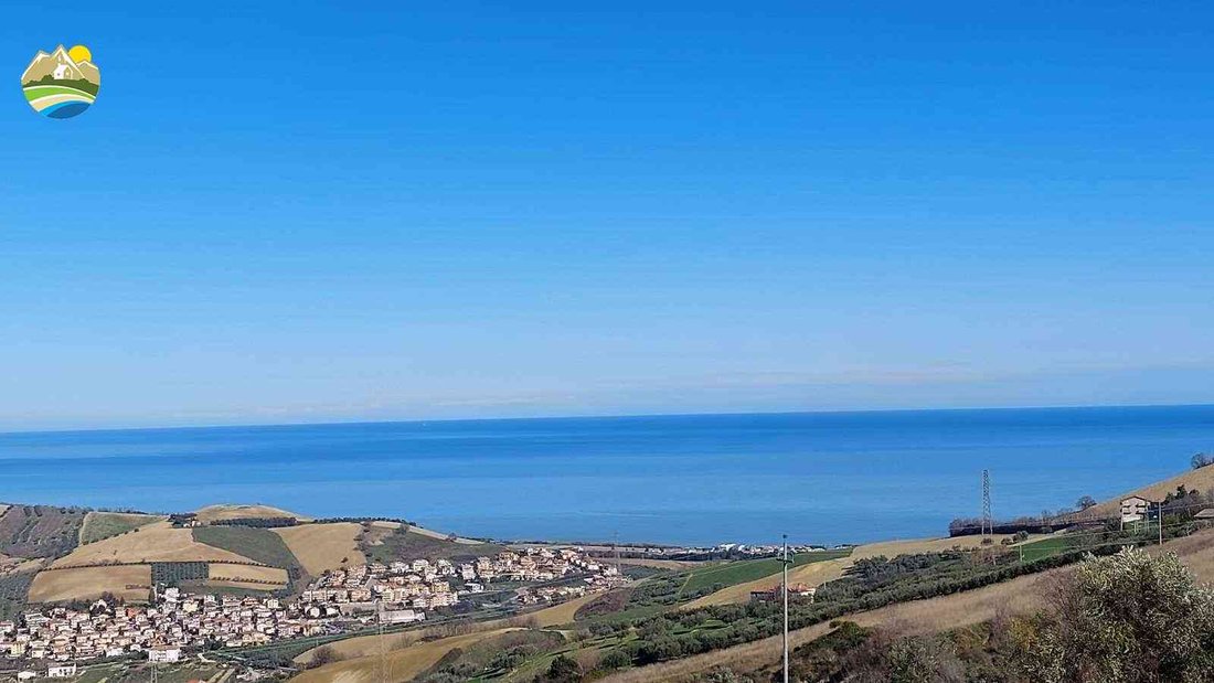 Villa in Pineto, Abruzzo, Italy 2 - 15412144