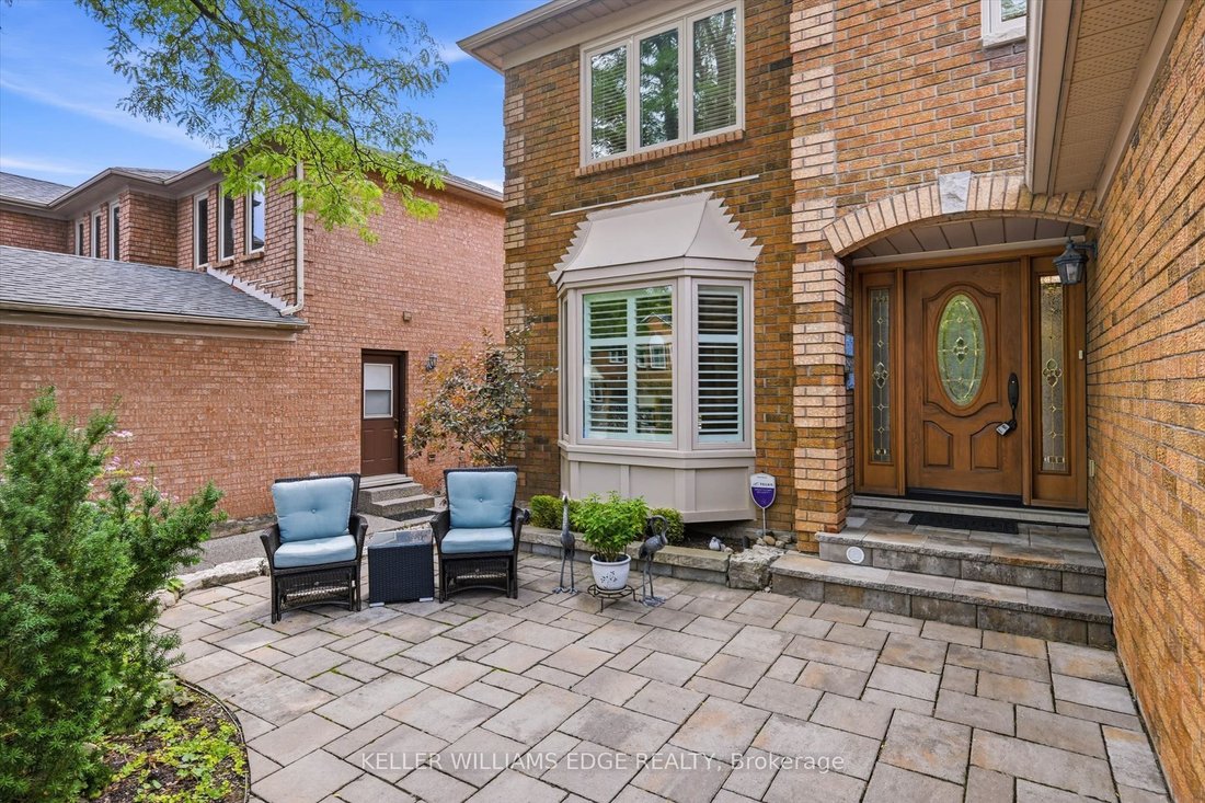 House in Oakville, Ontario, Canada 4 - 18762116