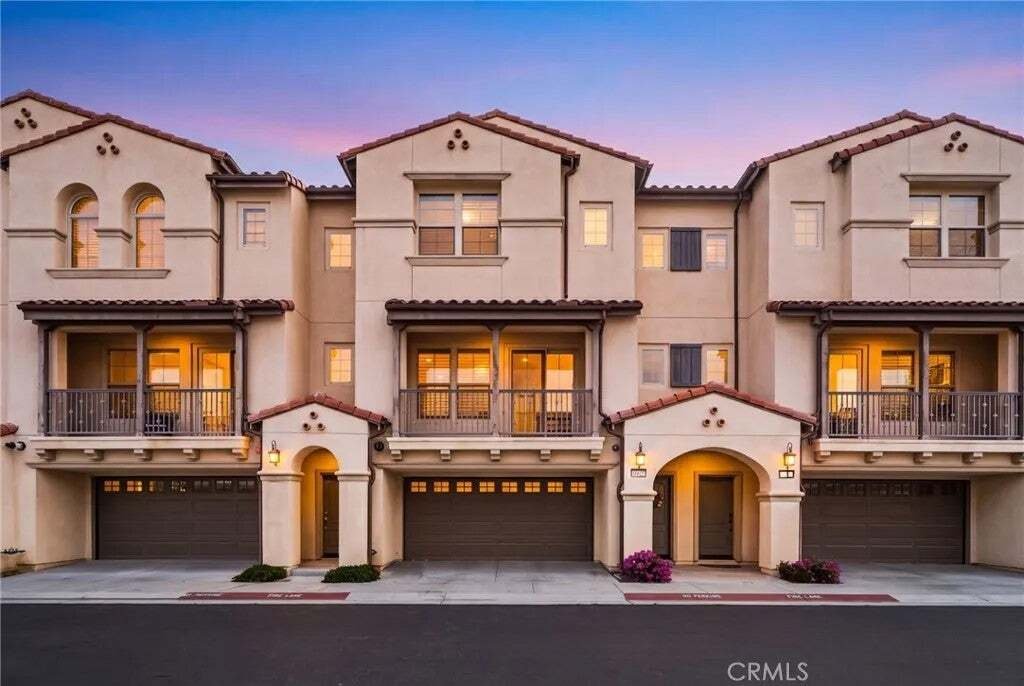 Townhouse in Yorba Linda, California, United States 1 - 18321897
