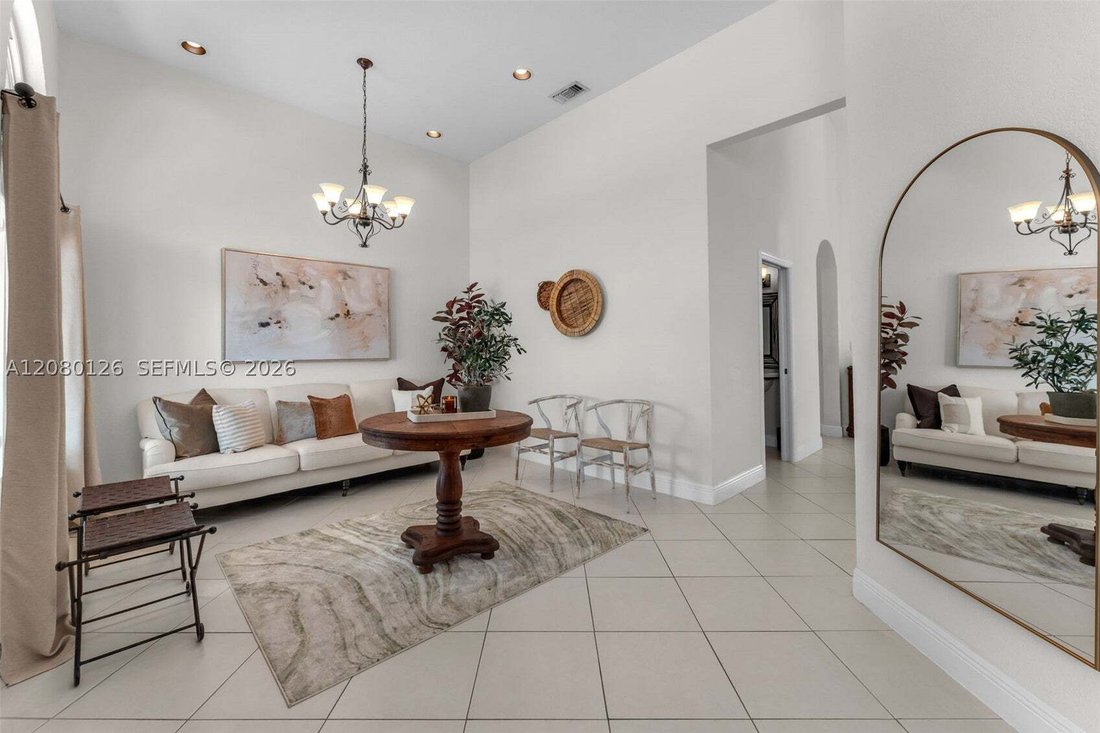 House in Miami, Florida, United States 4 - 18761774