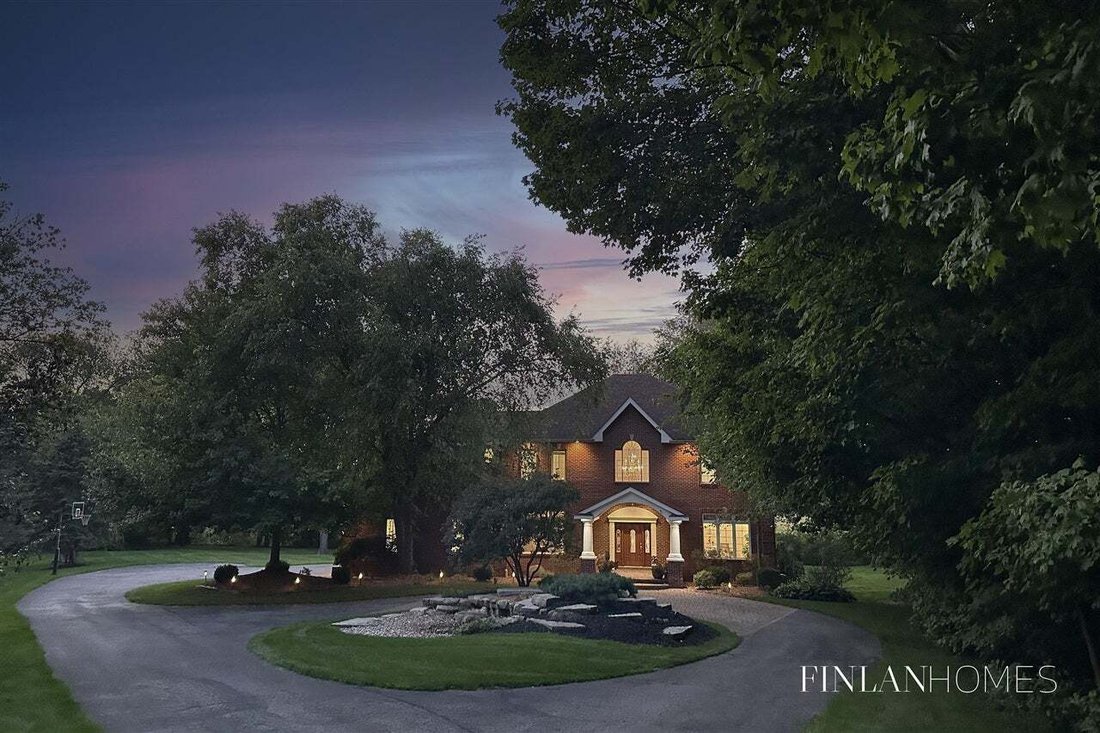 Casa en Caledonia, Míchigan, Estados Unidos 1 - 18308564