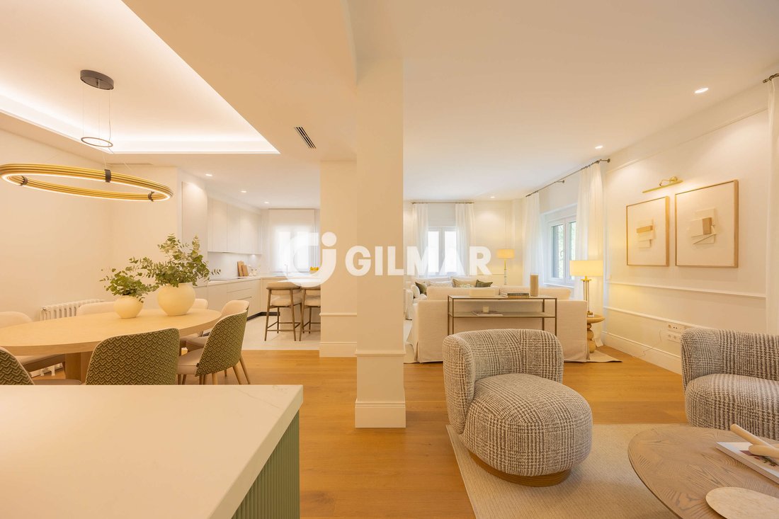 Appartamento a Retiro, Madrid, Spagna 1 - 18764457