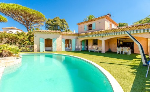 Villa en Ville-Les Saquedes-Le Bouillonnet, Sainte-Maxime, Francia 1