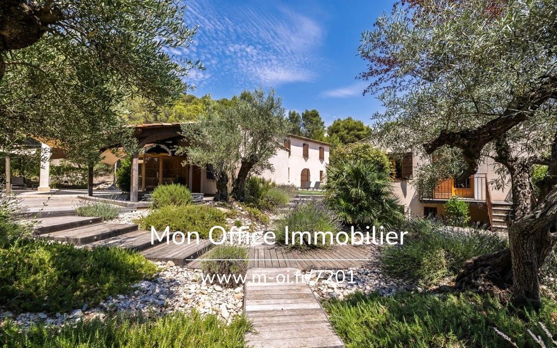 House in Saint-Marc-Jaumegarde, Provence-Alpes-Côte d'Azur, France 4 - 18764420
