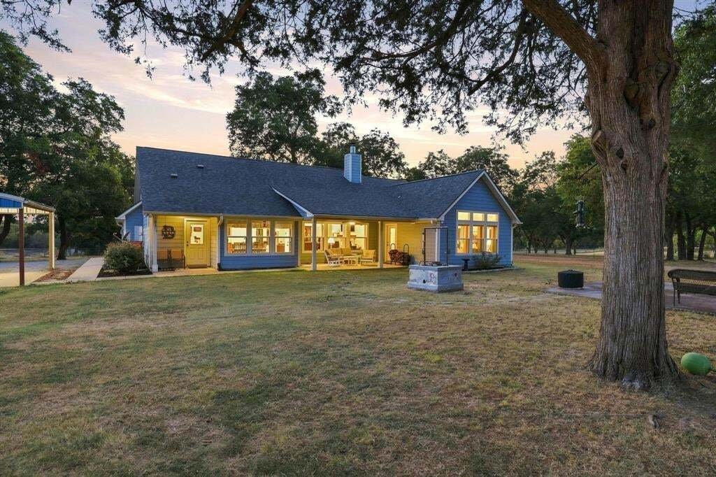 House in Wolfe City, Texas, United States 3 - 18762353