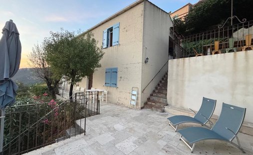 Haus in Montegrosso, Korsika, Frankreich 1