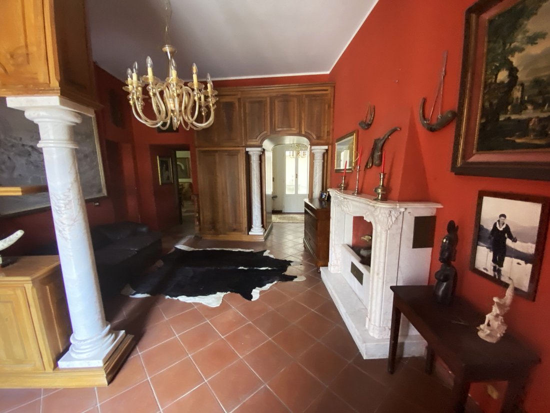 Townhouse in Monticello Brianza, Lombardy, Italy 5 - 16137748