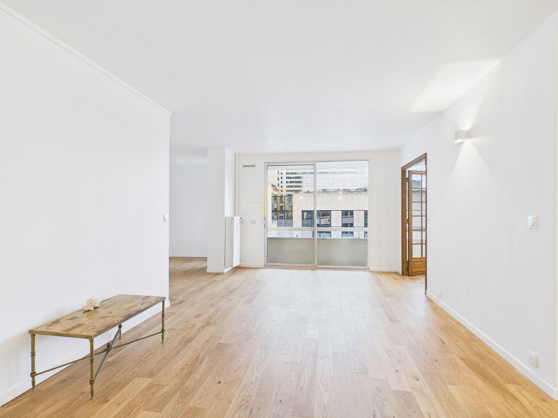 Apartamento en Puteaux, Isla de Francia, Francia 2 - 18765425