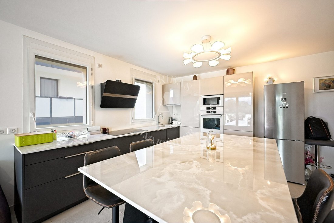 Apartment in Ferney-Voltaire, Auvergne-Rhône-Alpes, France 4 - 18766306