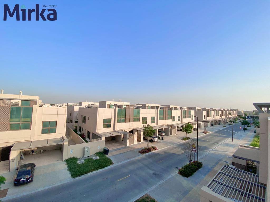Townhouse in Nad Al Sheba 1, Nad Al Sheba, Dubai 1 - 18762749