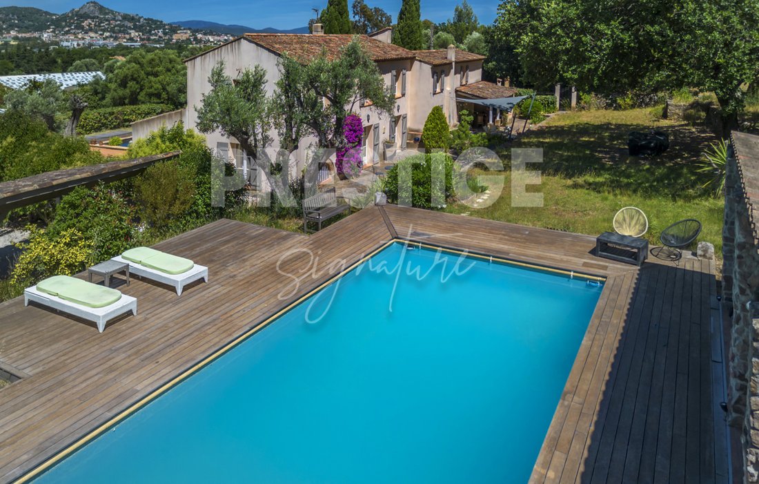 Haus in Hyères, Provence-Alpes-Côte d'Azur, Frankreich 3 - 18765437
