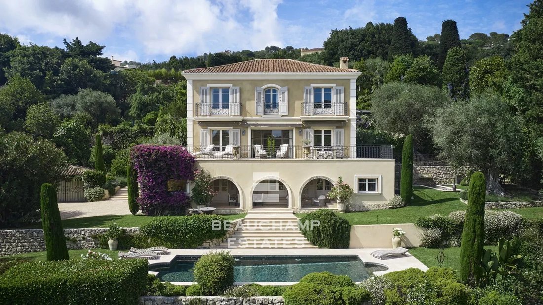 Villa in Cannes, Provence-Alpes-Côte d'Azur, France 3 - 17619866