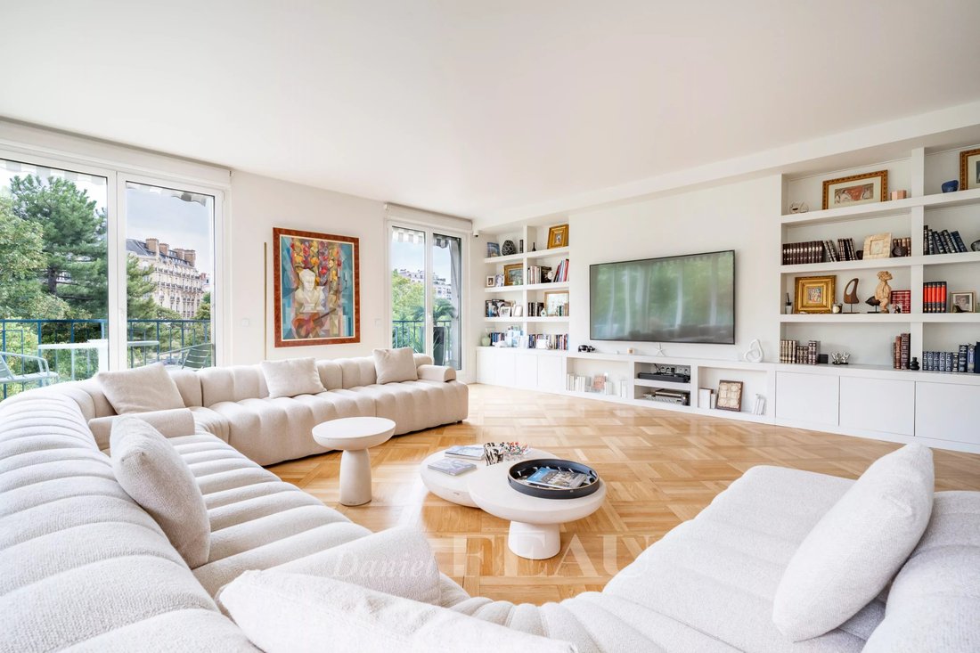 Apartment in Porte Dauphine, Paris 16e Arrondissement, Paris 4 - 18762941