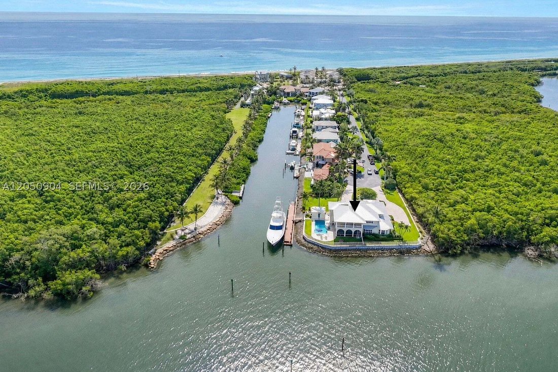 House in Stuart, Florida, United States 3 - 18396117