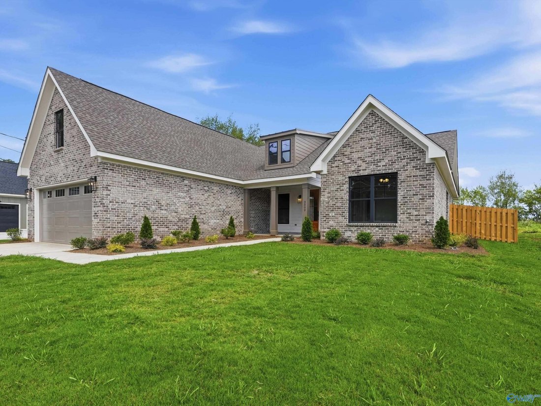 House in Redstone Arsenal, Alabama, United States 2 - 18764278