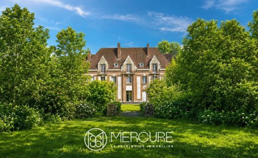 Castello a Ceinture Centre Ville, Noyon, Francia 1