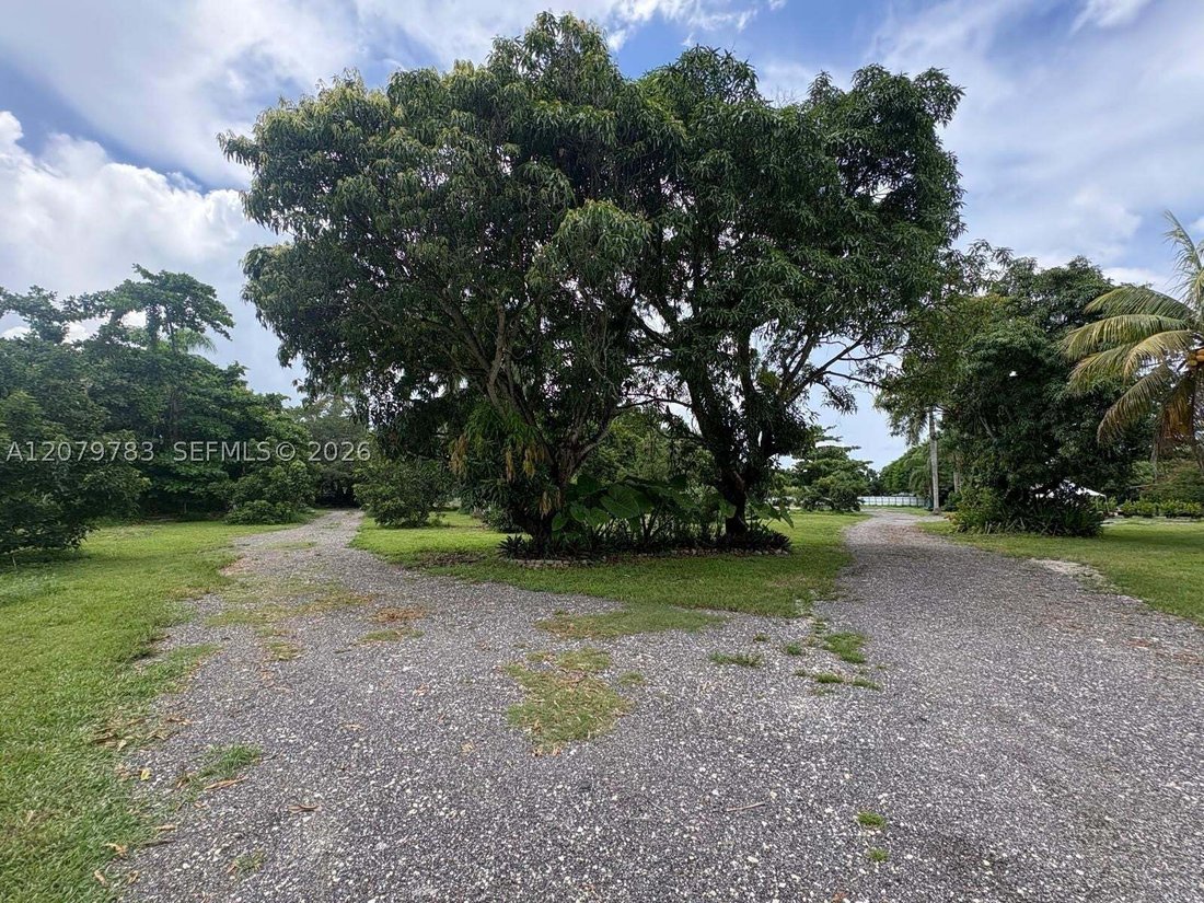 Casa a Miami, Florida, Stati Uniti 2 - 18764460