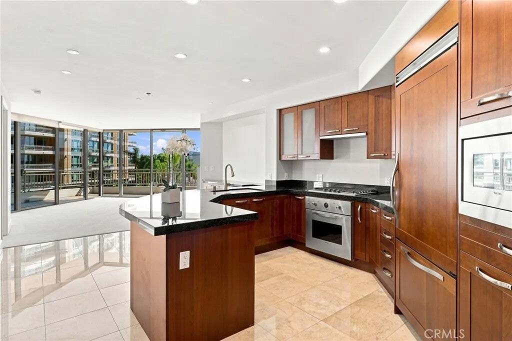 Condo in Irvine, California, United States 5 - 18765021