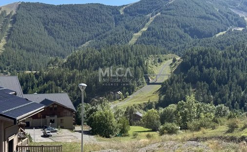 Chalet a Santo Stefano di Tinia, Provenza-Alpi-Costa Azzurra, Francia 1