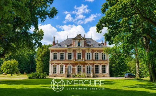 Castle in Rivery, Hauts-de-France, France 1