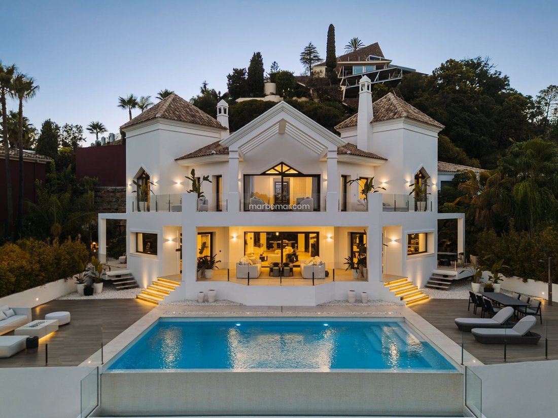 Villa in La Quinta, Benahavis, Andalusia 1 - 18765225