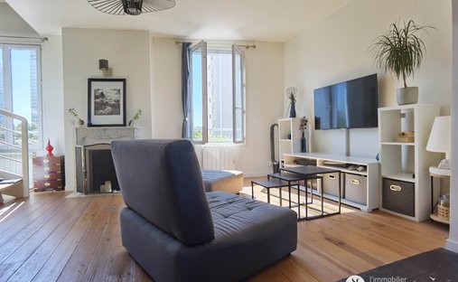 Penthouse in Puteaux, Ile-de-France, France 1