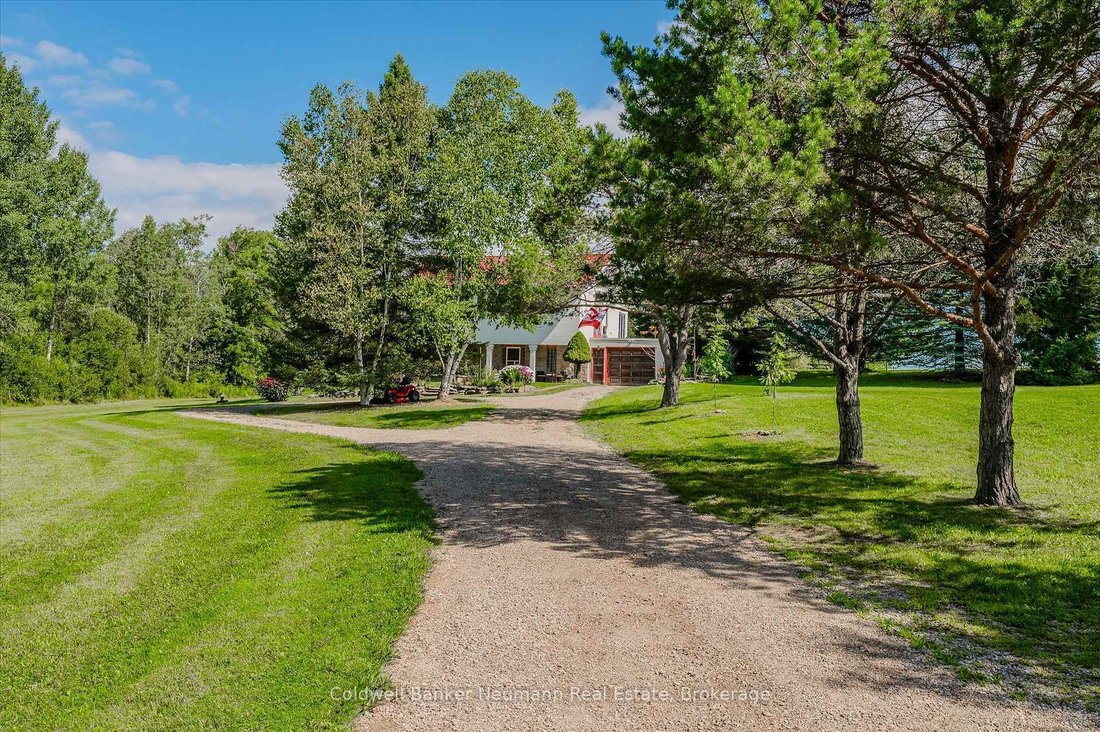 Farm Ranch in Puslinch, Ontario, Kanada 2 - 18763507
