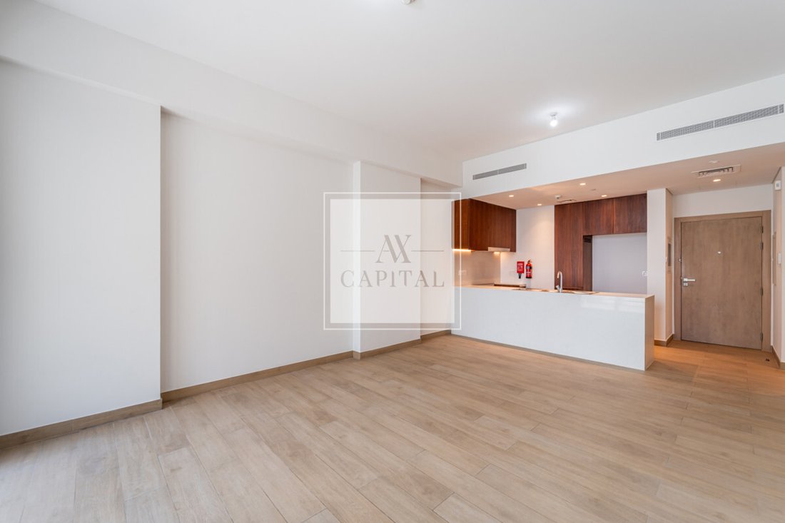 Apartment in Jumeirah, Dubai, United Arab Emirates 2 - 18763254