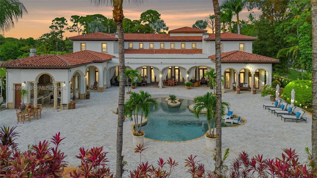 House in Miami, Florida, United States 1 - 16972719