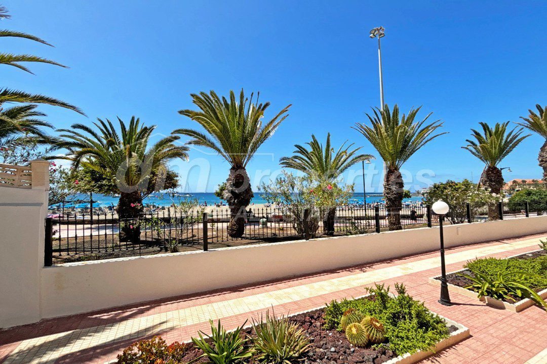 Apartment in Los Cristianos, Canary Islands, Spain 2 - 18762444