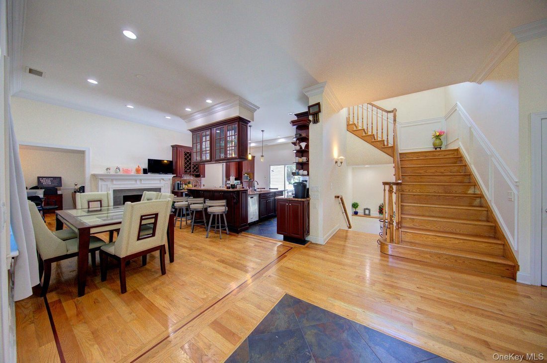 Casa en Mount Sinai, Nueva York, Estados Unidos 5 - 18763807