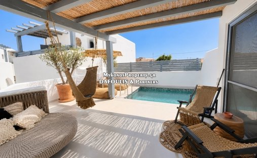 House in Ano Mera Community, Aegean, Greece 1