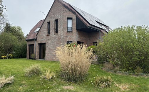 Maison à Camphin-en-Pévèle, Hauts-de-France, France 1