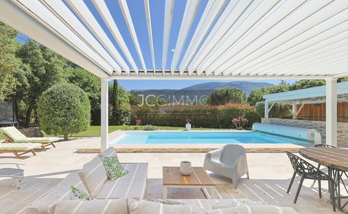 Maison à Méounes-lès-Montrieux, Provence-Alpes-Côte d'Azur, France 1