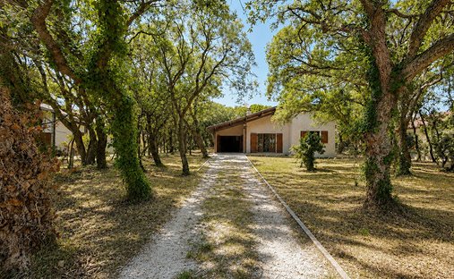 Villa in Seignosse, Nouvelle-Aquitaine, France 1