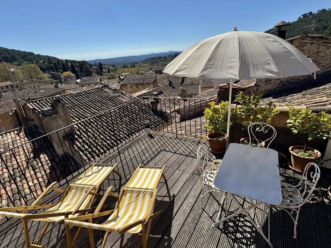 Casa en Cotignac, Provenza-Alpes-Costa Azul, Francia 1 - 16255640